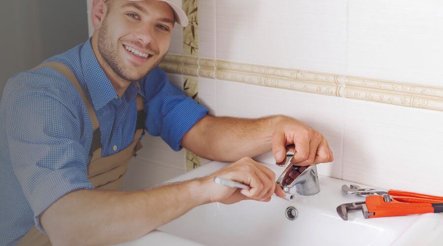 Professional sink repair in Hindsboro, IL